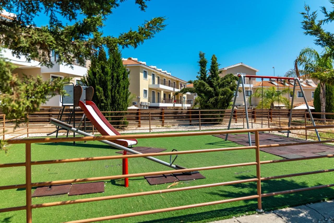 Kyklades Maisonette For 6 People Protaras Exterior photo